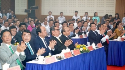 Thủ tướng và nhiều lãnh đạo Chính phủ đang dự Hội nghị xúc tiến đầu tư vào Kiên Giang
