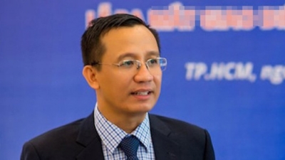 TS Bùi Quang Tín: 'Sắp diễn ra cuộc đua giảm lãi suất huy động giữa các ngân hàng'
