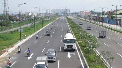 TP. HCM dự kiến thu phí để hoàn vốn dự án mở rộng Xa lộ Hà Nội và Quốc lộ 1