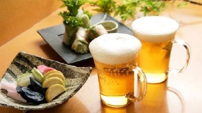 Tiêu thụ rượu bia của người Việt tăng hơn 30% bất chấp thu nhập bị ảnh hưởng bởi Covid-19