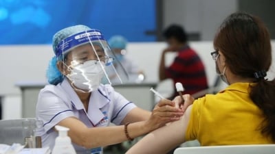 TP. HCM, Bình Dương và Long An được cấp đủ vắc xin tiêm mũi 1 cho 100% người từ 18 tuổi trở lên