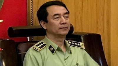 Ông Trần Hùng bị cáo buộc nhận hối lộ 300 triệu đồng
