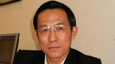 Cơ quan điều tra đề nghị phong tỏa tài sản của cựu Thứ trưởng Bộ Y tế Cao Minh Quang