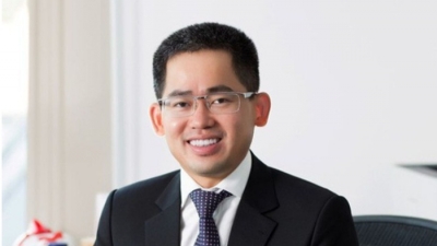 Ông Phạm Hồng Hải nói lời chia tay HSBC sau 28 năm gắn bó