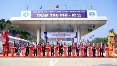 Thông xe nút giao IC 11 trên tuyến cao tốc Nội Bài - Lào Cai kết nối Phú Thọ