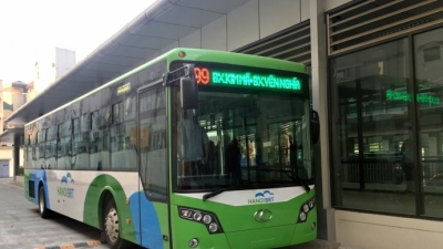 Chủ tịch Nguyễn Đức Chung: ‘Nhiều trục đường chính sẽ ưu tiên cho xe buýt’