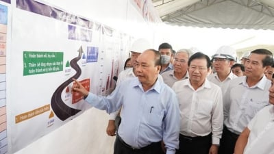 Thủ tướng tuyên dương VietinBank kịp thời tài trợ vốn cho cao tốc Trung Lương - Mỹ Thuận