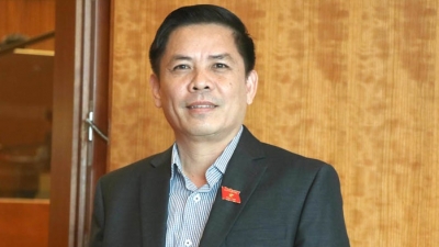 Bộ trưởng Nguyễn Văn Thể: 'Máy bay Vietjet lao ra khỏi đường băng, lỗi lớn do phi công'