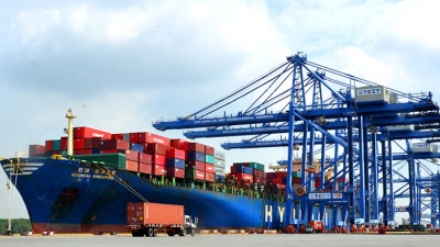 Thống nhất lộ trình tăng giá dịch vụ cảng biển từ tháng 1/2021