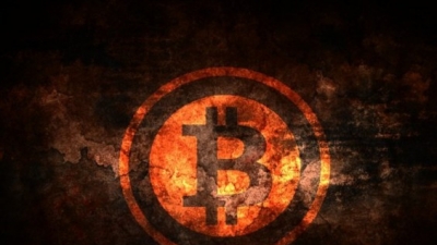 Giá bitcoin hôm nay 18/11: Vốn hóa tăng 41 tỷ USD trong 6 ngày, chạm kỉ lục 7.998 USD