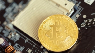 Giá bitcoin hôm nay 3/11: Bitcoin chạm 7.000 USD, Ủy ban Chứng khoán Mỹ cảnh báo về ICO