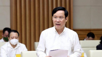 Chủ tịch VCCI Phạm Tấn Công: ‘Cần để cho doanh nghiệp tự chủ trong phòng, chống dịch’