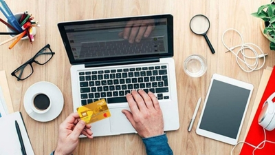 Mua sắm trực tuyến qua thẻ tín dụng: Tết thảnh thơi hưởng nhiều ưu đãi