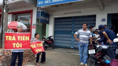Giám đốc quỹ tín dụng Thái Bình 'mất liên lạc', người dân đồng loạt đòi rút tiền