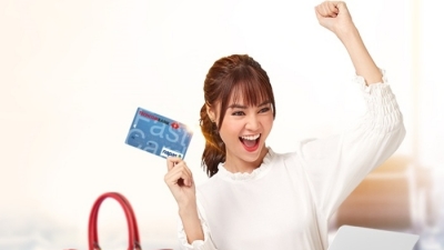 Ngân hàng hoàn tiền cho khách chi tiêu thanh toán qua thẻ ATM nội địa
