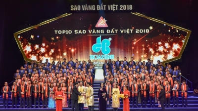 Tập đoàn xây dựng Hòa Bình ghi danh Top 10 Sao Vàng đất Việt 2018