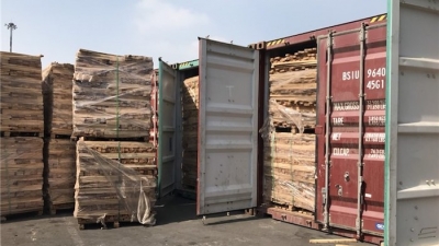 TP. HCM: Lô hàng gỗ 11 tỷ đồng gian lận thuế bị bắt giữ