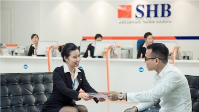 SHB ưu đãi lãi suất và tặng bảo hiểm cho các khách hàng cá nhân vay vốn