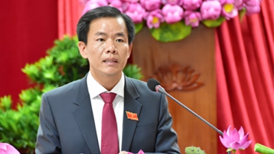 Tân Chủ tịch UBND tỉnh Thừa Thiên - Huế Nguyễn Văn Phương là ai?