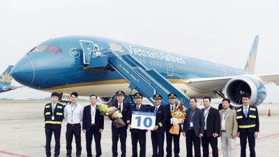 Vietnam Airlines bất ngờ đề xuất tăng vốn, mua tàu bay khủng