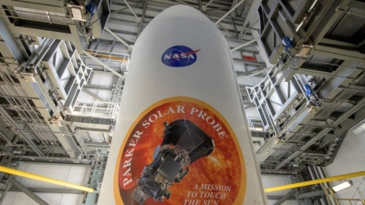 NASA hoãn phóng tàu thăm dò Mặt Trời trị giá 1,5 tỷ USD