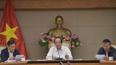 Moody’s hạ triển vọng tín nhiệm của Việt Nam: Thủ tướng yêu cầu làm rõ trách nhiệm các bộ