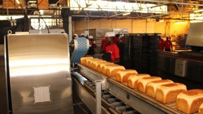 Khủng hoảng trầm trọng, Zimbabwe hết sạch bánh mì trong 1 tuần nữa