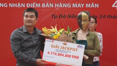 Kết quả Vietlott: Mua vé bán dạo, một phụ nữ tại Đà Nẵng trúng Jackpot hơn 4 tỷ đồng