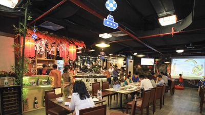 Hà Nội: Dừng hoạt động các nhà hàng, cơ sở dịch vụ ăn, uống tại chỗ từ 12h00 ngày 25/5