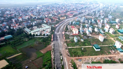Hà Nội: Toàn cảnh tuyến đường 500 tỷ dài 3km làm 3 năm chưa xong