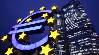 ECB hạ lãi suất tiền gửi xuống thấp kỷ lục -0,3%