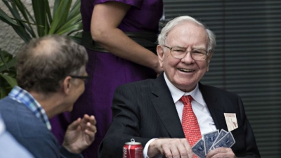 Nhờ chiến thắng của Donald Trump, Warren Buffett  bỏ túi 11 tỷ USD