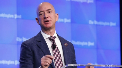 Tỷ phú Jeff Bezos và cú lột xác của Washington Post