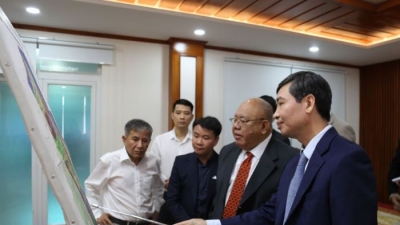 Tập đoàn PETMAL Oil Holdings muốn làm dự án lọc dầu 2 tỷ USD tại Phú Yên