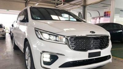 Kia Sedona 2019 lộ diện với nhiều nâng cấp mới