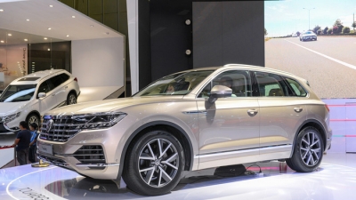 Cận cảnh xe tiền tỷ Volkswagen Touareg 2019 tại triển lãm ô tô VMS 2018