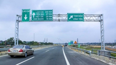 Phân luồng giao thông tuyến đường cao tốc Hà Nội – Lào Cai