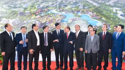 Thủ tướng: 'Vùng đất ‘4 không’ Chu Lai đã phát triển rất ấn tượng'