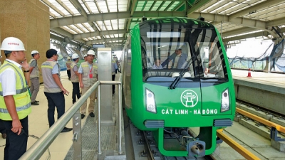 Chưa chạy chính thức, tuyến đường sắt Cát Linh – Hà Đông đã hao hụt nhân sự
