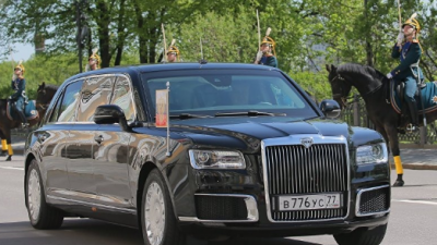 Cận cảnh siêu xe chống đạn mới của Tổng thống Nga Putin