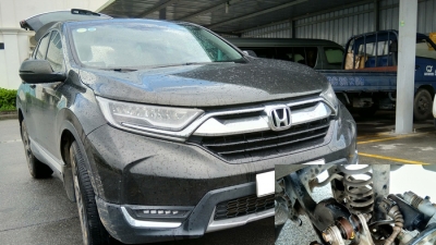 Thêm trường hợp khách hàng sử dụng xe Honda CR-V 2018 bị gỉ sét