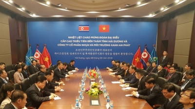 Đoàn đại biểu cấp cao Triều Tiên thăm Công ty nhựa An Phát