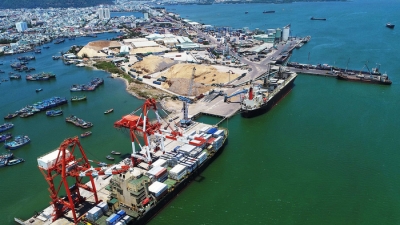 Vinalines 'thu hồi' xong 75,01% cổ phần cảng Quy Nhơn