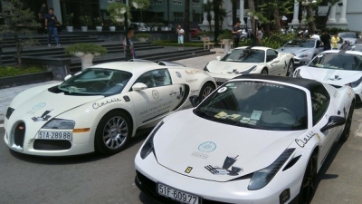 Mua chiếc ô tô 30 tỷ thuế phí, đại gia Việt ngậm ngùi bỏ siêu xe