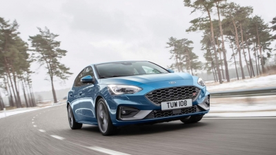 Ford Focus ST 2019 mở bán tại Anh, giá từ 888 triệu đồng