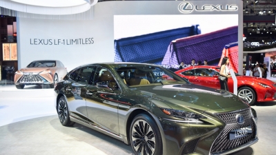 'Cận cảnh' Lexus LS 500h phiên bản kỷ niệm 30 năm, giá 7,38 tỷ đồng