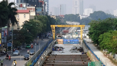 Cận cảnh ngổn ngang tại dự án đường sắt Nhổn - ga Hà Nội do vướng mặt bằng, đội vốn