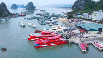 Quảng Ninh dự kiến đón khách du lịch ngoại tỉnh từ tháng 11