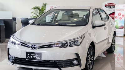 Toyota Việt Nam triệu hồi Corolla Altis do lỗi bơm xăng