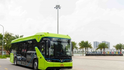 Xe buýt điện của Vingroup dự kiến được vận hành trong tháng 10